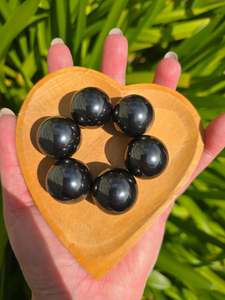 Tumbled Stones: Magnetic Hematite Sphere Medium