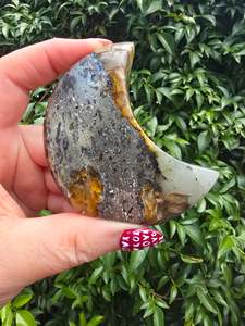 Lions Gate Quartz Self Standing Moon A