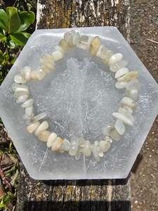 Jewellery: Moonstone Crystal Chip Bracelet