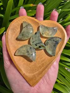 Stars Moons: Prehnite Mini Moon