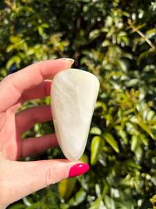 Quartz Tumbled Stone Large C