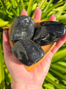 Tumbled Stones: Black Tourmaline Jumbo Tumbled Stone