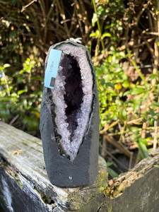 Geode Caves: Amethyst Geode | Cave C 1.1kgs