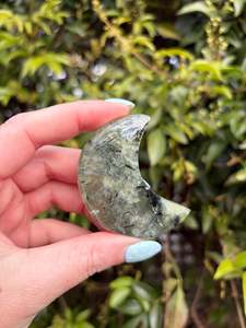 Carved Shapes Animals: Prehnite Self Standing Moon E