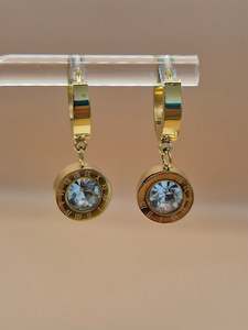 Earrings: ER34