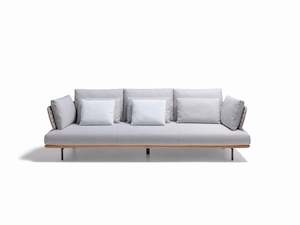 Molteni C: Sway sofa