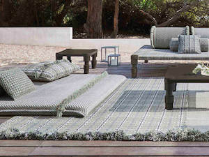Gan: Garden Layers Tartan Rug