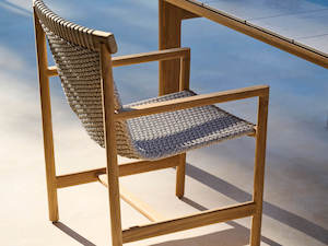 Amanu Armchair
