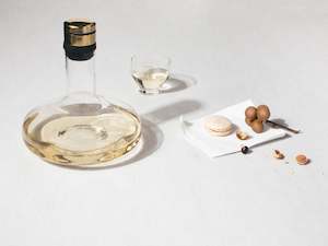 Gifts: Wine breather carafe - deluxe