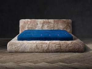 Ovis Bed