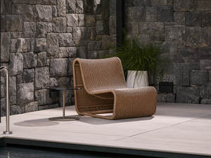 Outdoor Furniture: Swell lounge chair