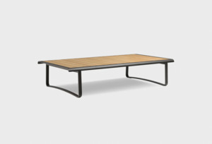 Molteni C: Molteni&C Phoenix Outdoor Coffee Table - Clearance Item