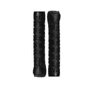 Scooter Parts: ENVY HAND GRIPS V2- BLACK