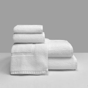 Accommodation: Elite Towels