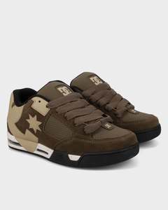 Essentials: Mens DC Command Skate Shoes