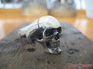 Products: Classic Minima Skull Ring deadringerjewelry