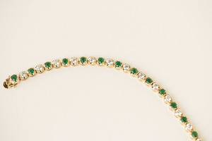 Classic Collection: Emerald & Diamond Tennis Bracelet