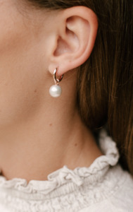 Charm Collection: Grande Round Pearl Charms