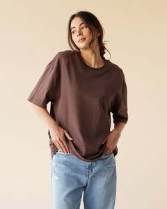 Tops: Dylan Oversized Tee - Umber