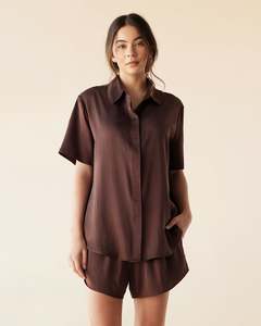 Tops: Dylan Silk Short Sleeve Shirt - Rum