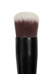 Products: Foundation Buffer Brush 221