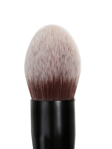 Products: Foundation Blending Brush 231