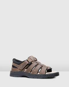 Mens Sandals: Hush Puppies Spartan - Brown