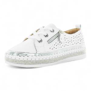 Womens Sneakers: Just Bee Chelsy - White
