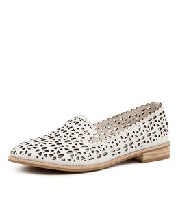 Django Juliette: Django & Juliette Ayvler - White