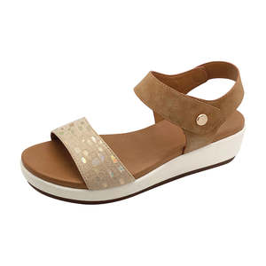 Bare Traps: Simona Ricci Taser Ladies Sandals