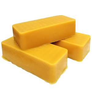New Zealand Beeswax 1 kg block