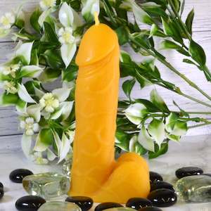 Saucy R 18 Candles: Richard Beeswax Penis Candle (Std)