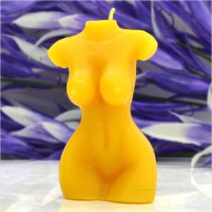 Saucy R 18 Candles: Femme beeswax candle