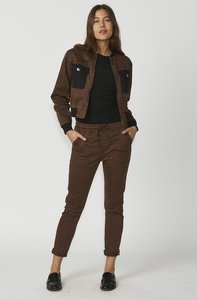 New London: New London Hope Jean Chocolate