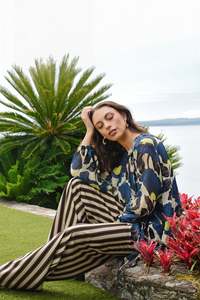 Taylor: Cooper Seville Strolls Pant