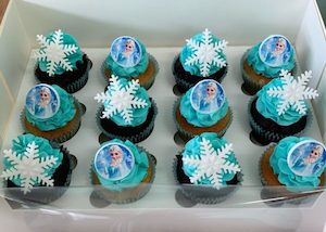 Products: Frozen Themed Cupcakes Delish Cupcakes