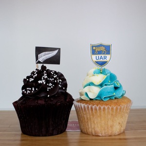 Rugby Themed Cupcakes Delish Cupcakes