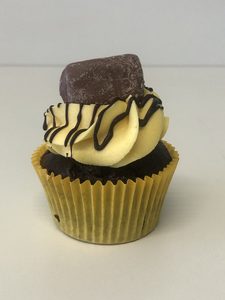 Products: Pineapple Lump Cupcake Delish Cupcakes