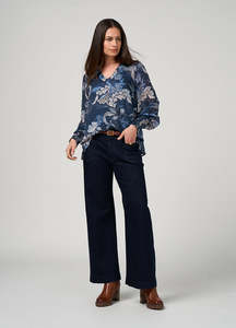 Tops: Caselia Top