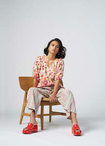 Shirts: Polly Wants Shirt