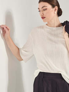 Crinkle Knit Tee