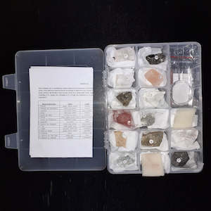 Earth Sciences: Mineral Set