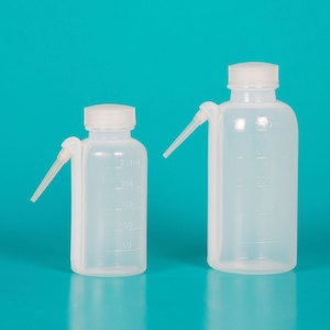 Wash Bottle 250ml with Molded Spout LDPE