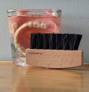 Brushes: Brushtastic, Soft Denture Brush – Pk 10