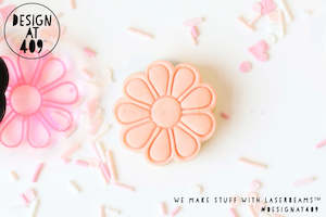 Mini Daisy 3 Embossing Stamp & Cutter