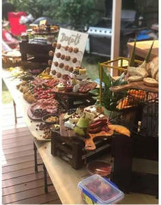 Party Food Equipment: Grazing Table Prop Set