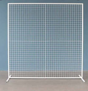 Square mesh backdrop arch