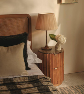 ALEXANDER TABLE LAMP