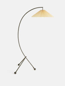 Floor Lamps: CURVE FLOOR LAMP