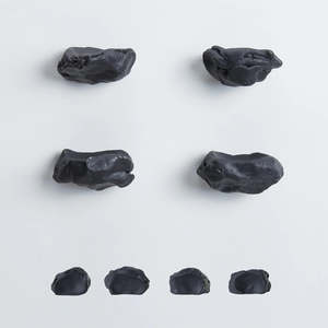 NIVA DESIGN | IMPRONTA SET OF 4 BLACK DOOR KNOBS #2